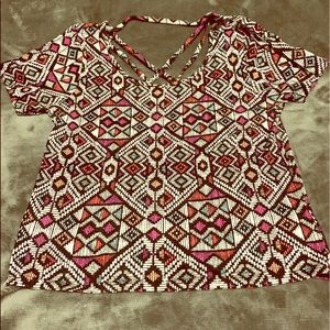 Aeropostale graphic design blouse sz L but fits M